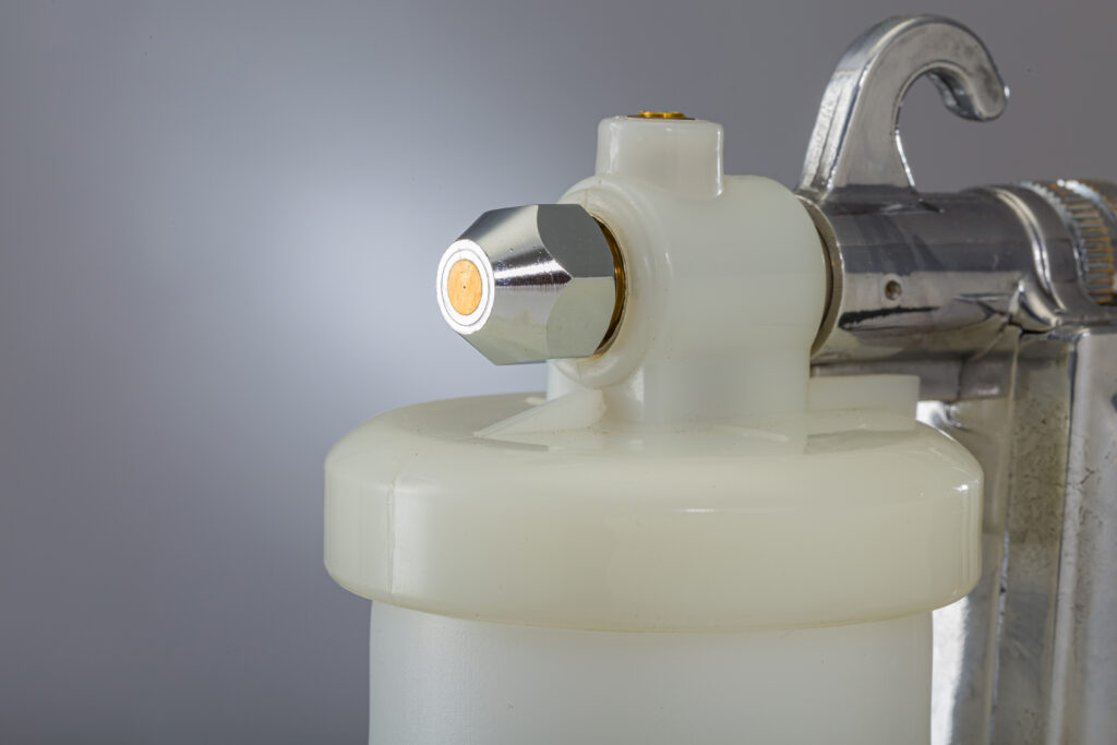 Wonder TS 11 spray gun nozzle close-up